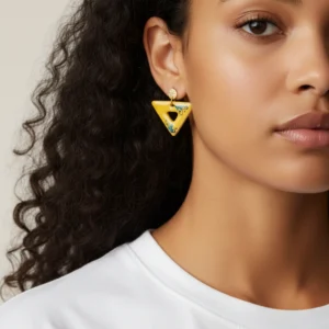 orecchini-earrings-grottega-laterza-puglia-ceramic-triangoli-gialli